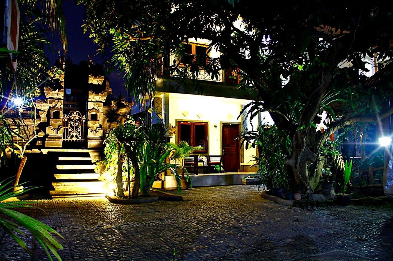 Nakula Guest House Кута Екстер'єр фото